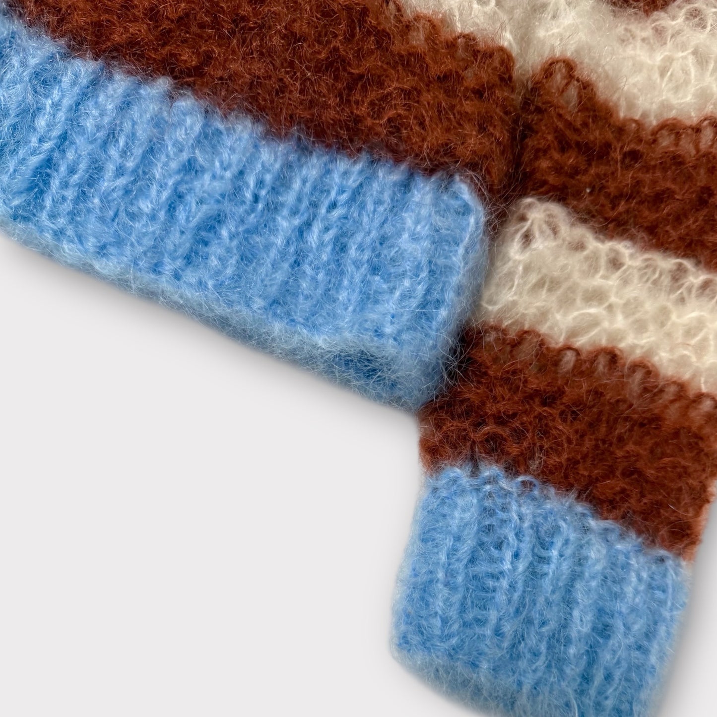 Peggy Jumper- Off White/Brown/Blue